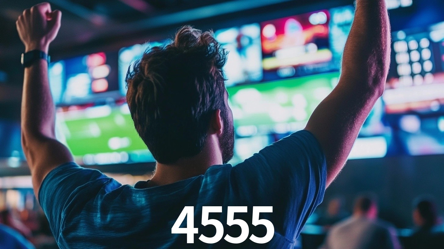4555